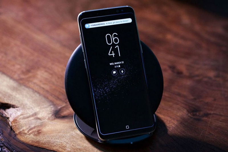 Top 5 Sạc không dây cho Samsung, iPhone tốt nhất năm 2021